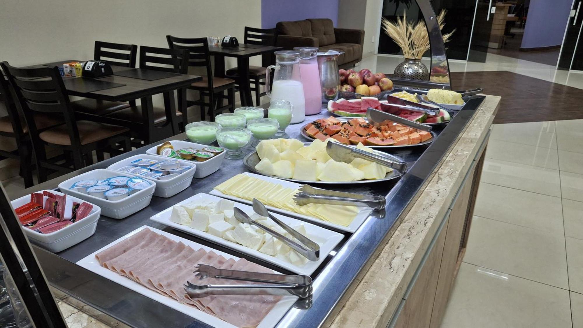 Onix Inn Hotel Cravinhos Εξωτερικό φωτογραφία