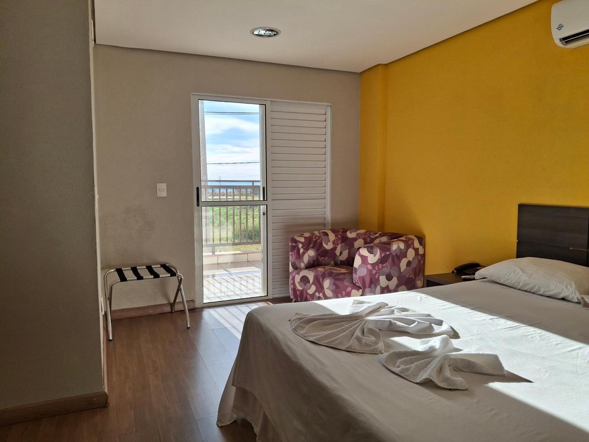 Onix Inn Hotel Cravinhos Εξωτερικό φωτογραφία