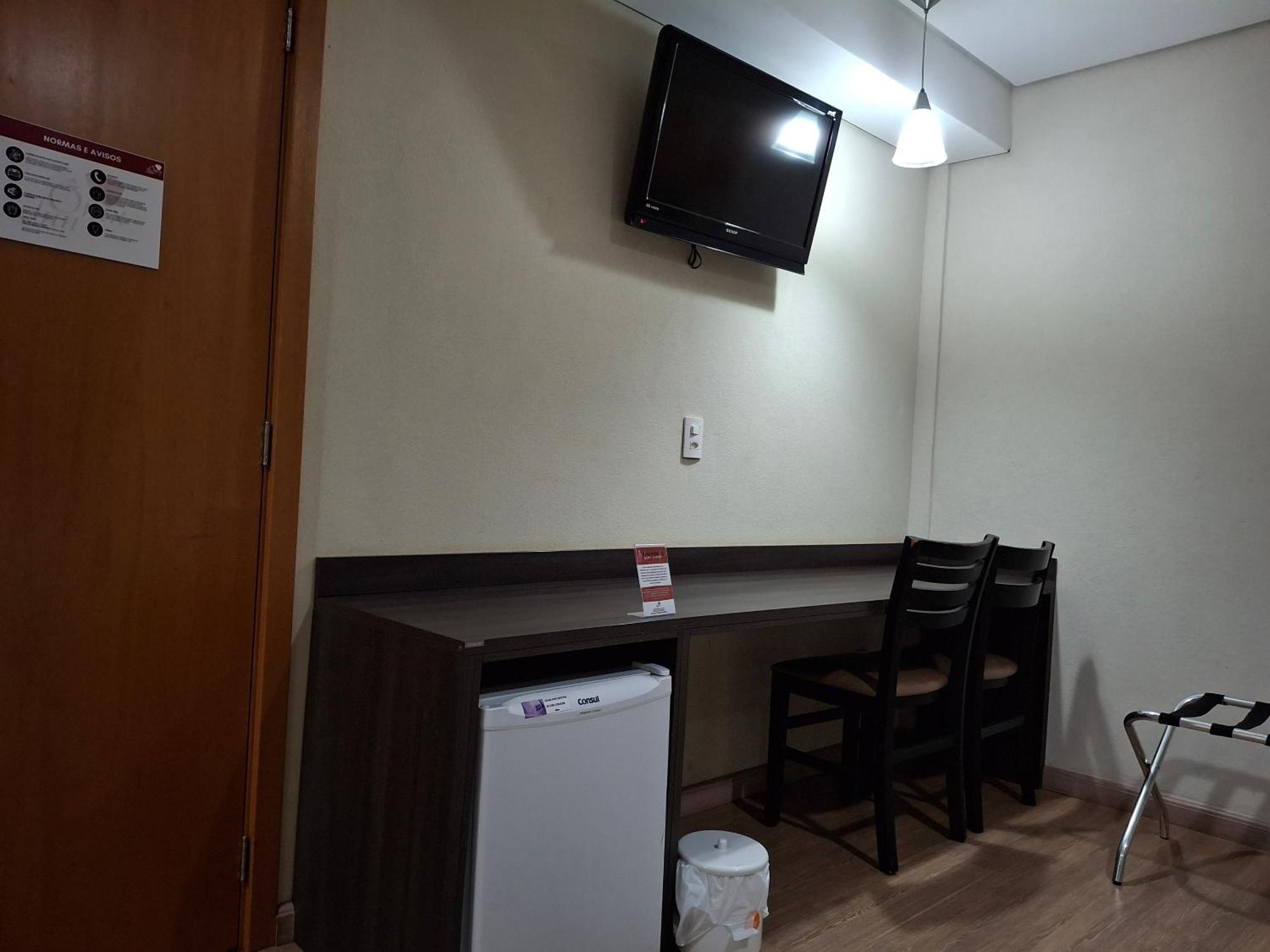 Onix Inn Hotel Cravinhos Εξωτερικό φωτογραφία